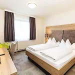Urdlwirt - & Restaurant Hotel Unterpremstätten