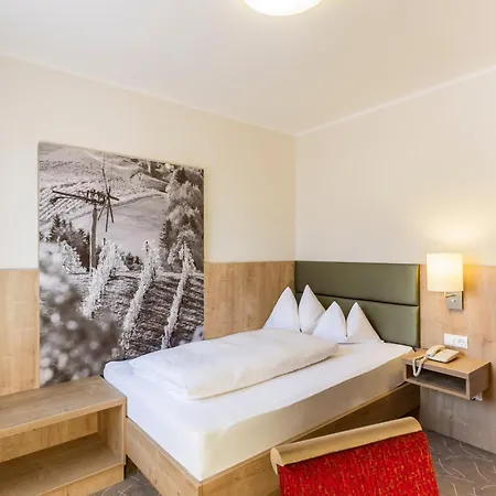 Hotel Urdlwirt - & Restaurant 4*