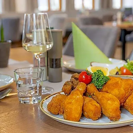 מלון Urdlwirt - & Restaurant אונטרפרמסטאטן
