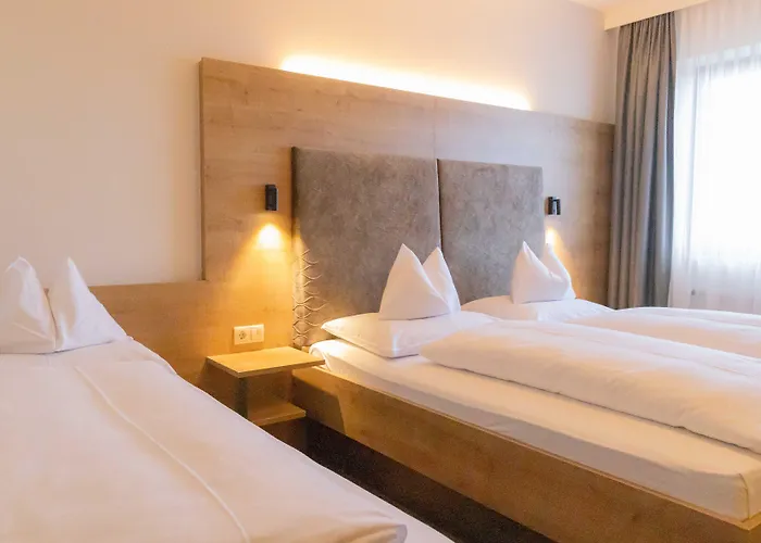 Urdlwirt - & Restaurant 4* Unterpremstätten